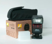 Nikon SB-600 Speedlight