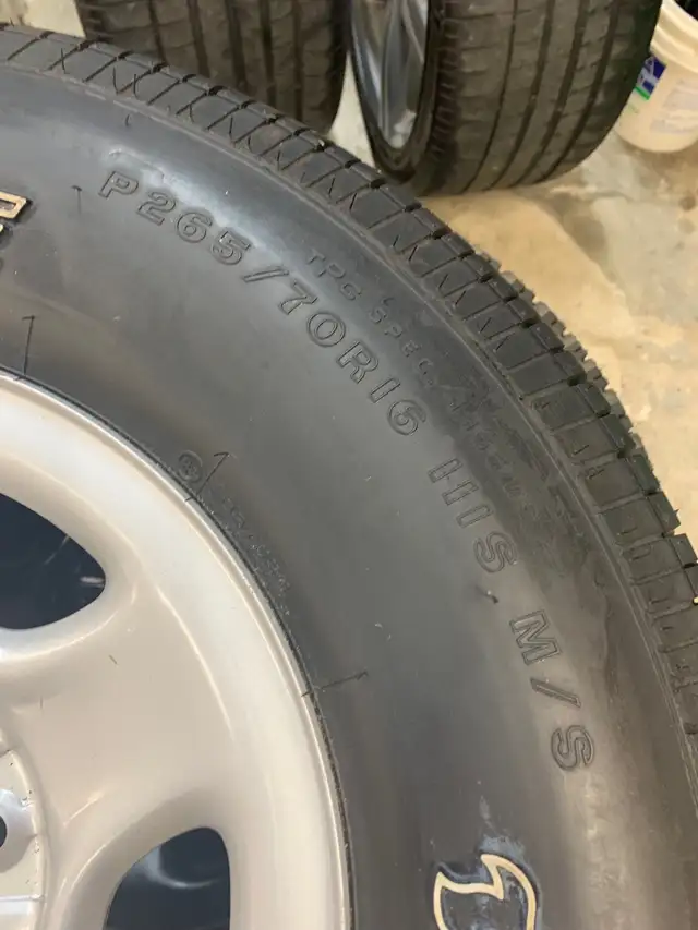 Chevrolet, GMC, Silverado, Yukon, Suburban in Tires & Rims in London - Image 3