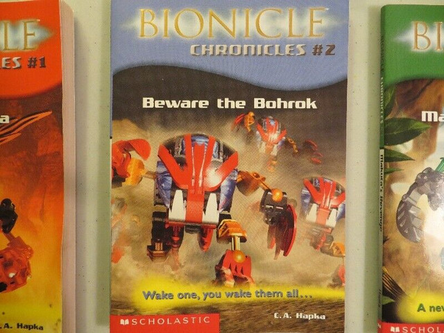BIONICLE BOOK LOT in Children & Young Adult in Belleville - Image 3