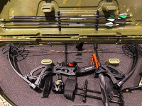 Bear® Archery Cruzer G2 RTH Compound Bow Package