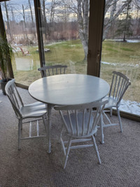 Antique French sitting table, white complete with 4 chairs.