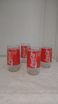 unique treasures house, 4 vintage coca cola glasses