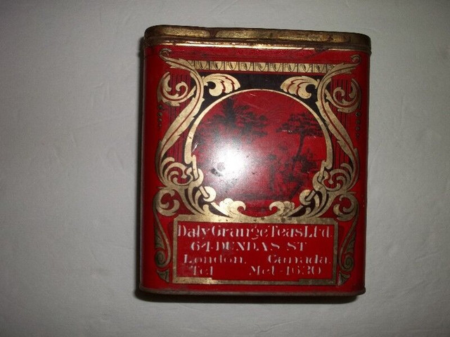 Daily Grange tea tin in Arts & Collectibles in Chatham-Kent