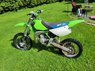 1997 Kawasaki KX 80cc runs great lots of power 155 PSI compression, full pro circuit exhaust, v-forc...