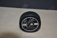 Jeff carter Philadelphia flyers autographed official hockey game