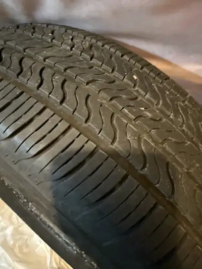 Set of 2 Reliable Firestone all-season tire is size 215/65R16. Tread is in excellent shape only used...