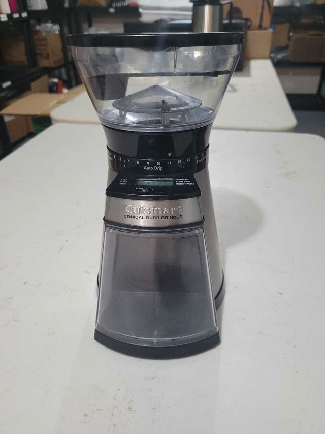 Coffee grinder in Coffee Makers in Kitchener / Waterloo - Image 2