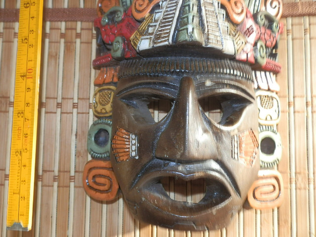 Vintage Aztec Mayan Wall Mask Sacrifice to Tlaltecuhtli in Arts & Collectibles in Dartmouth - Image 4