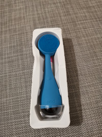 Pmd clean smart facial cleaning device 