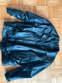 Men's leather Jacket(M)