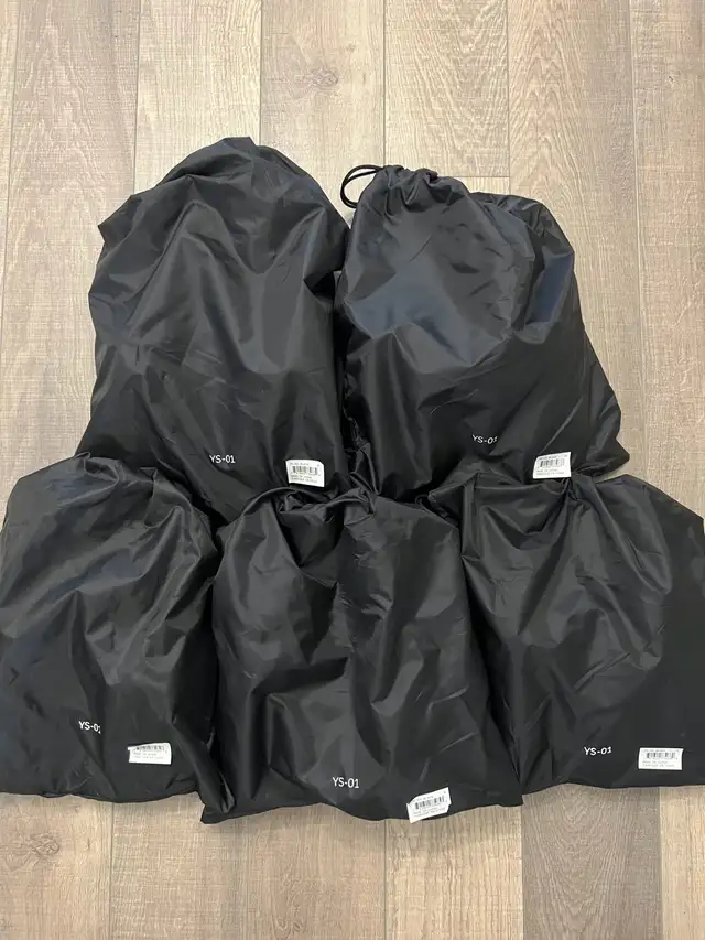 Brand New YEEZY Slides For Sale! in Men's Shoes in Markham / York Region - Image 10