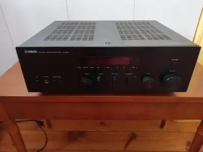 YAMAHA R-S300 RECEIVER .. PHONO INPUT .. 55 WATTS x 2 ( MAX ) .. 50 WATTS x 2 ( RMS ) .. ( w ) 17.13...