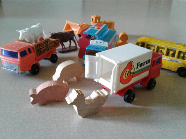 Mercedes school bus, Coca cola truck, Farm /etc. lot in Toys & Games in City of Toronto - Image 3