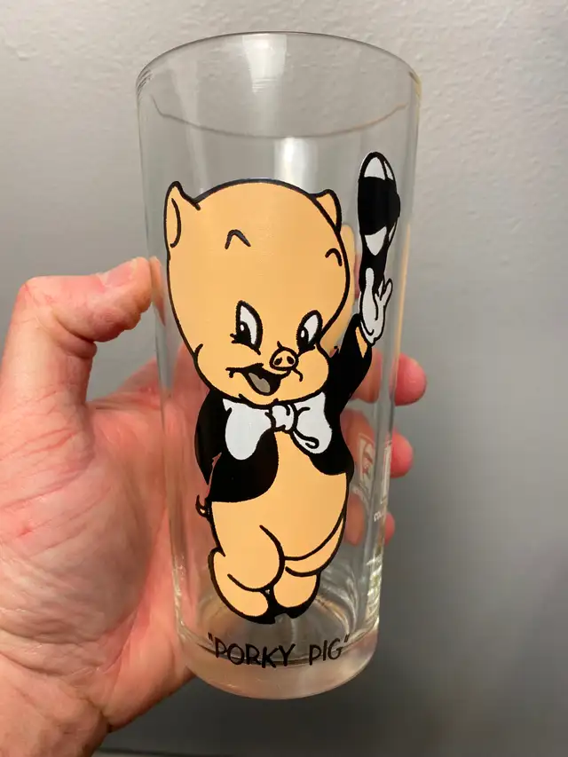 Rare Vintage Glass ( BRAND NEW ) from the 1973 Pepsi Collection