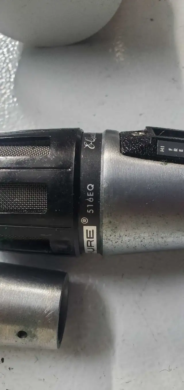 Shure microphone set in Pro Audio & Recording Equipment in City of Toronto - Image 4