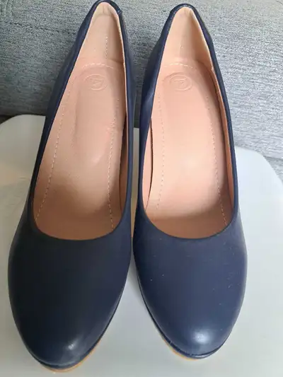 women's shoes, View more