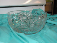 Vintage Pinwheel Crystal Fruit or Salad Bowl