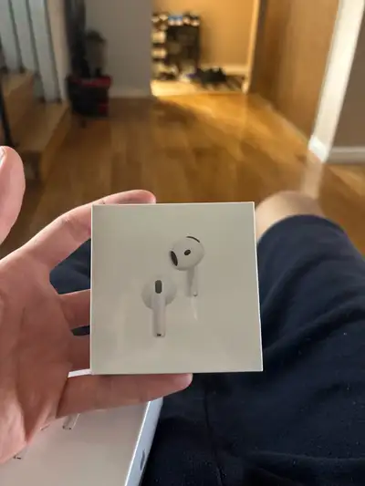 Brand new in box I just don’t have the receipt to return it as I got it as a gift.