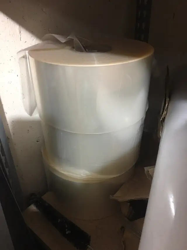 Semi Auto CD Case Over wrapping Machine in Other in Burnaby/New Westminster - Image 6