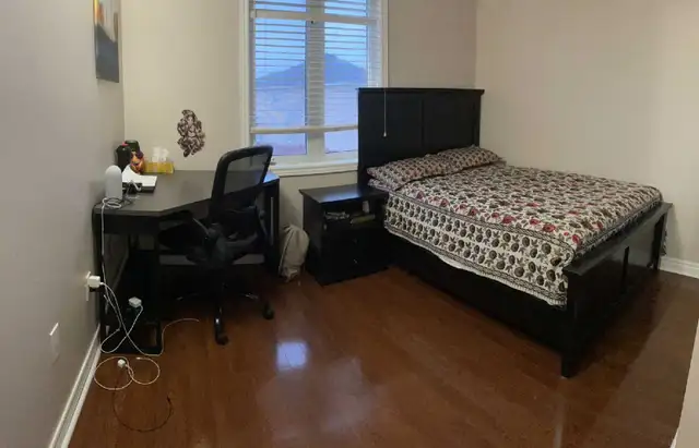 Durham rooms for rent Oshawa, Whitby, Ajax, Pickering  Scarborou in Room Rentals & Roommates in Oshawa / Durham Region - Image 4