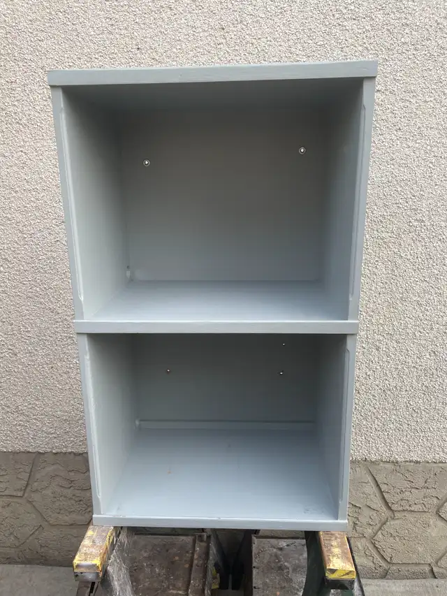 Dual Compartment Wall Shelf in Bookcases & Shelving Units in Edmonton - Image 2