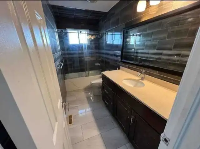 House For Rent In Brampton $2495