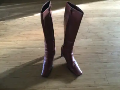 Ladies ALDO leather boots, View more