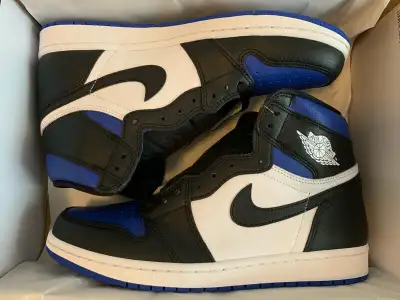 MEETUPS IN SCARBOROUGH (KENNEDY AND 401) / CAN SHIP FOR + $15 CASH ONLY, NO TRADES *BRAND NEW *COMES...