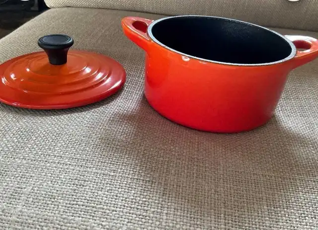Vintage Le Creuset cast iron mini coquette in Kitchen & Dining Wares in Calgary - Image 3