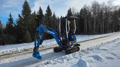 JRippa R-10 1 ton mini excavator. Manufacturer parts warranty one year or 1500 hours. The JoyT5 mini...