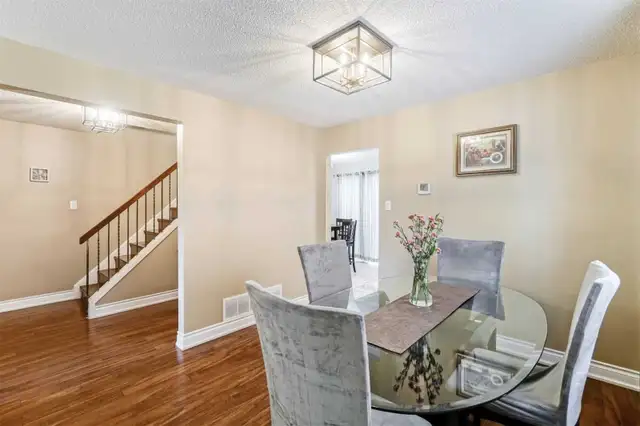 House for rent in Long Term Rentals in Mississauga / Peel Region - Image 4