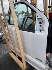 2015-22 FORD F150 / F250 / F350 – RIGHT FRONT DOOR