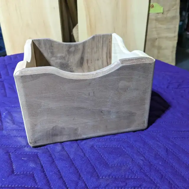 Table organizer in Home Décor & Accents in Bedford - Image 4