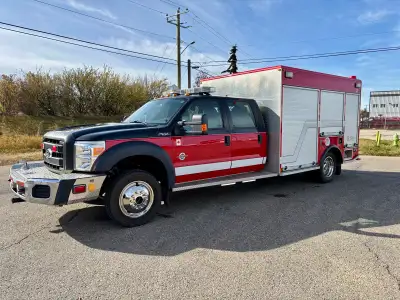 F550, 4x4, 6.7 Diesel, automatic, 55,000 km, two SCBA seats, full lighting, Honda generator, warn wi...