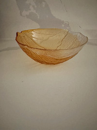 Vintage Marigold Pressed Glass Salad/Fruit Bowl Heavy Glass