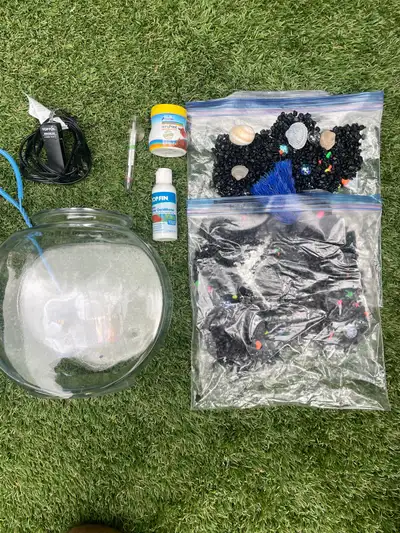 8 1/2 inch radius and 5 inch deep. Everything you need to start your own mini-aquatic world! This fi...