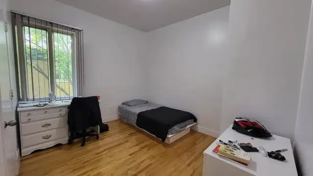 1er juillet à quelques minutes du Cégep Garneau pour étudiante n