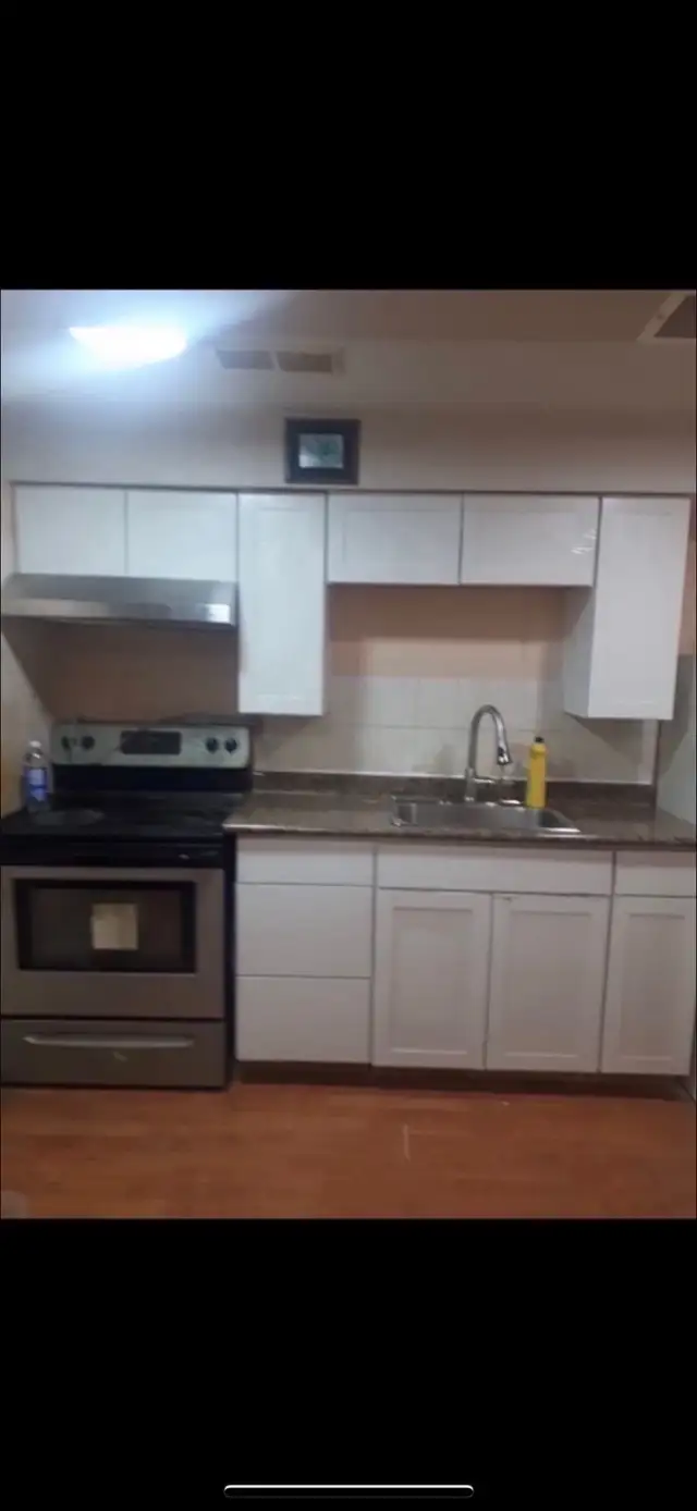 Basement room for rent for MALE only - close to Ridgeway plaza in Room Rentals & Roommates in Mississauga / Peel Region - Image 6