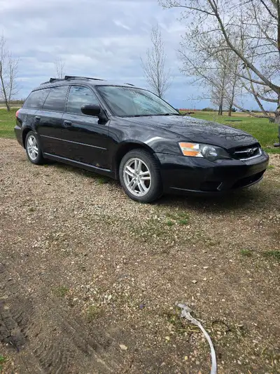 2005 subaru legacy awd non turbo. Runs and drives great. Has newer motor with new timing belt and wa...