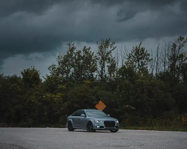 Audi S4 2015 B8.5 Technik Balck Optics + Sport Diff & More in Cars & Trucks in Markham / York Region - Image 3