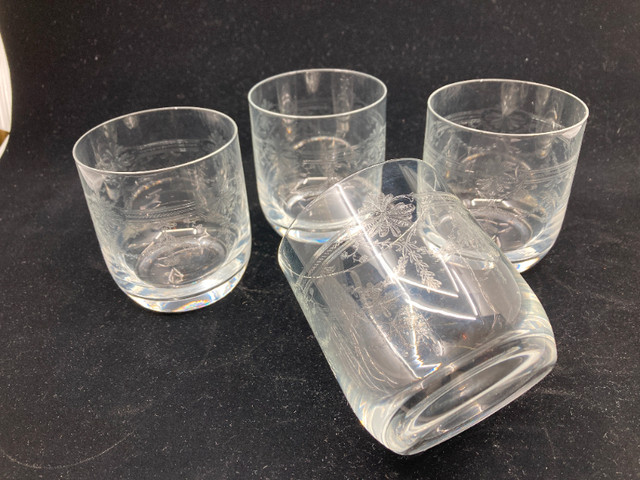 4 verres à scotch whisky cristal mousseline dans Art et objets de collection  à Ville de Montréal