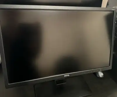 Selling my BENQ GW2270 monitor, a reliable and high-quality display perfect for work, study, or ente...