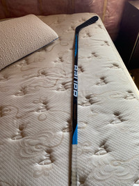 Bauer E4 Hockey stick
