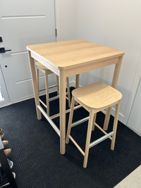 Table et chaise IKEA