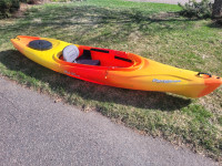 Kayak for sale - old town vapor 12xt sun 2021 like new $700