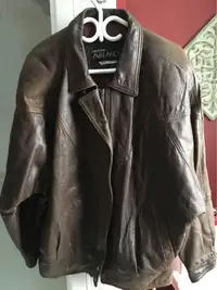 Men’s large leather bomber jacket