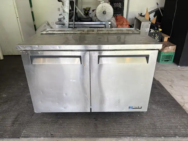 48” salad fridge  in Industrial Kitchen Supplies in Dartmouth - Image 2