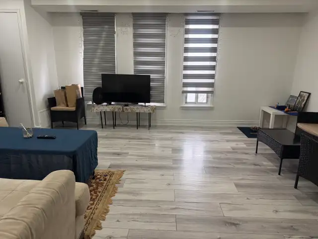 Room Sharing Available  at 16 Rexdale Blvd $460 in Long Term Rentals in Mississauga / Peel Region - Image 9