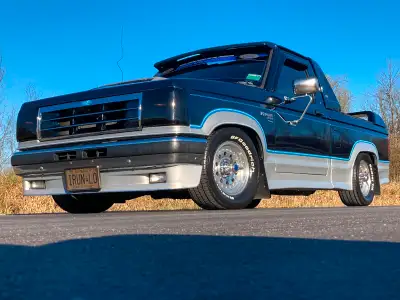 Original owner was parked from 2000 to 2021 I use to show this truck no winters long list of parts a...