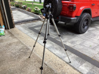 MANFROTTO PROFESSIONAL TRIPOD 190CL WITH 141RC HEAD !
